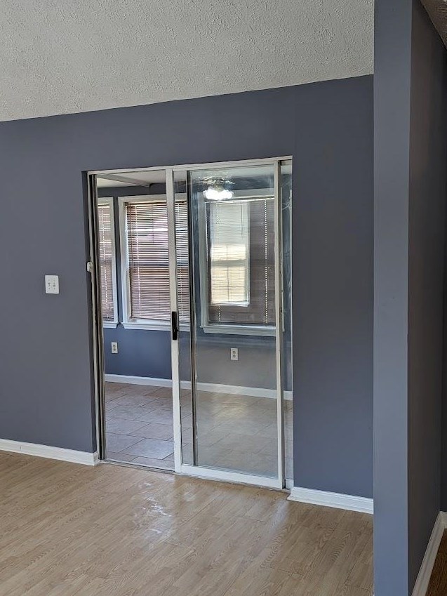 5927 Farmbrook Ln, Rex GA  30273-1168 exterior