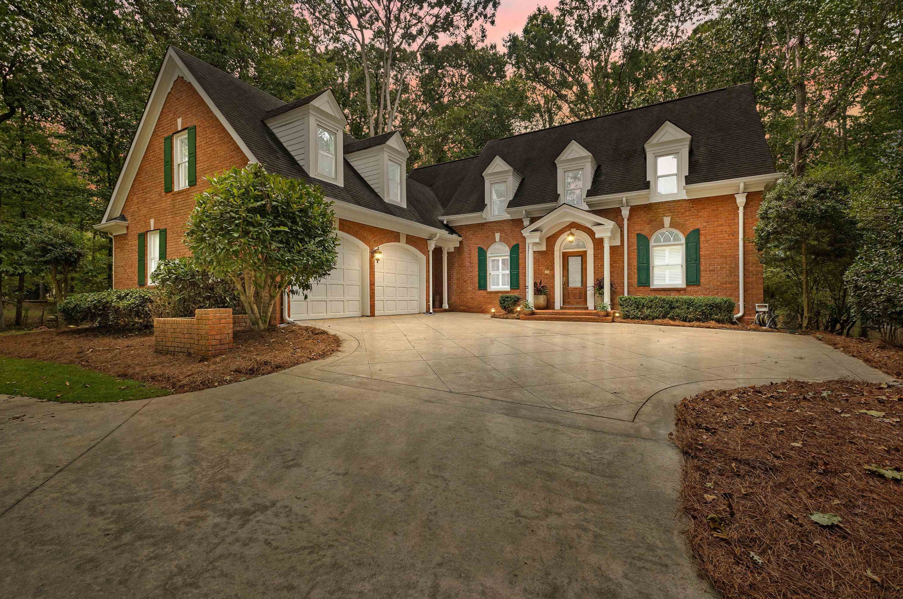 110 Misty Forest Dr, Fayetteville GA  30215-5071 exterior