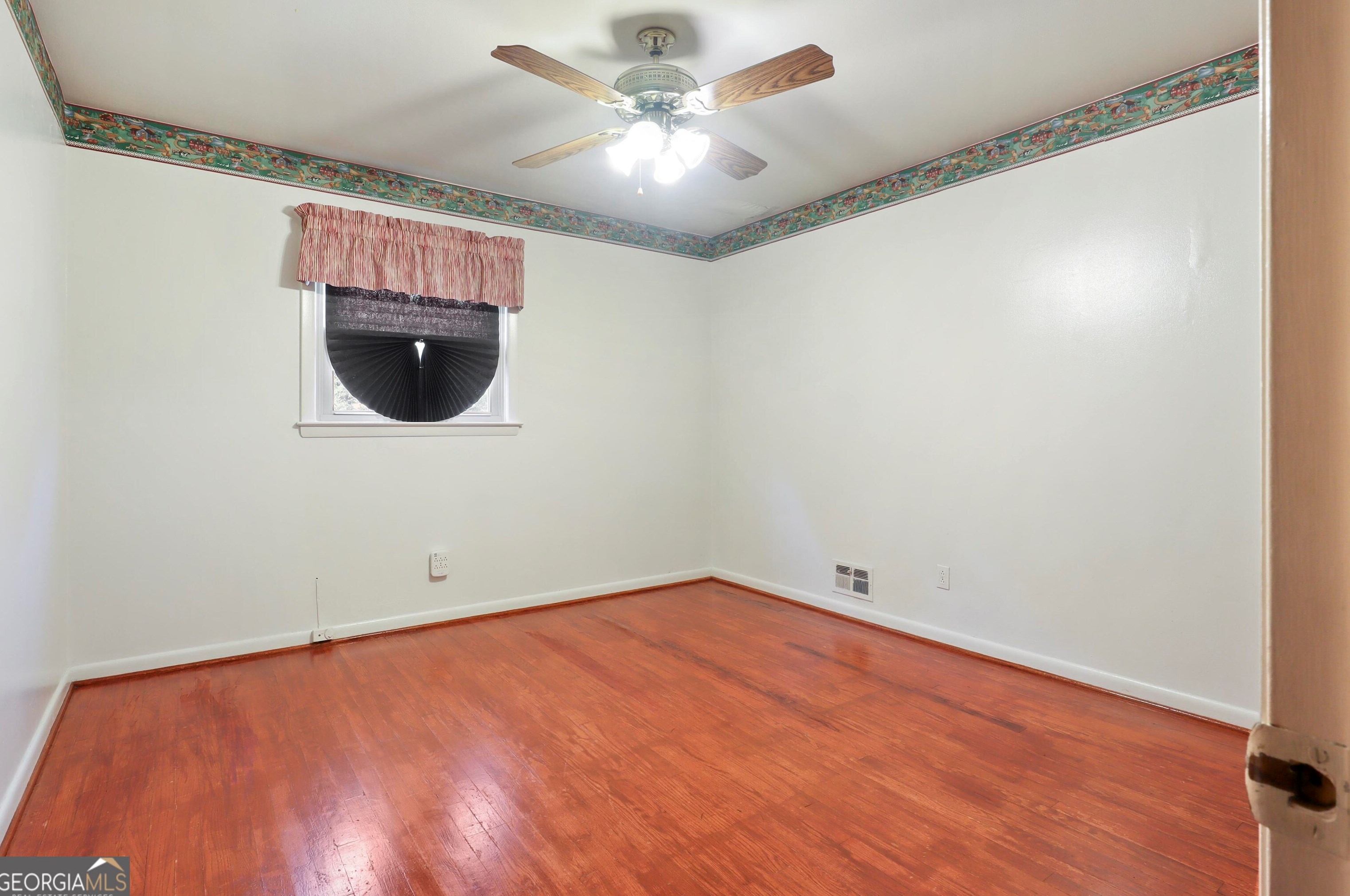 2617 Williamsburg Dr, Decatur GA  30034-1353 exterior