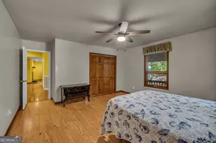 805 Quail Cove Cir, Warne, NC 28909 - Photo 33