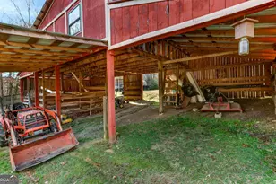 805 Quail Cove Cir, Warne, NC 28909 - Photo 49