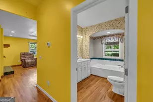 805 Quail Cove Cir, Warne, NC 28909 - Photo 25