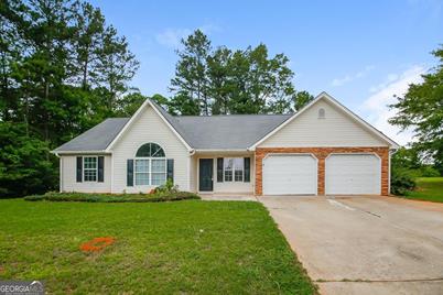 1646 Holly Springs Road - Photo 1