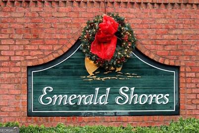 1041 Emerald Shores Drive - Photo 1