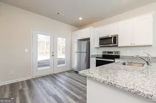 243 Rooker Dr, Lagrange, GA 30241 - Photo 3