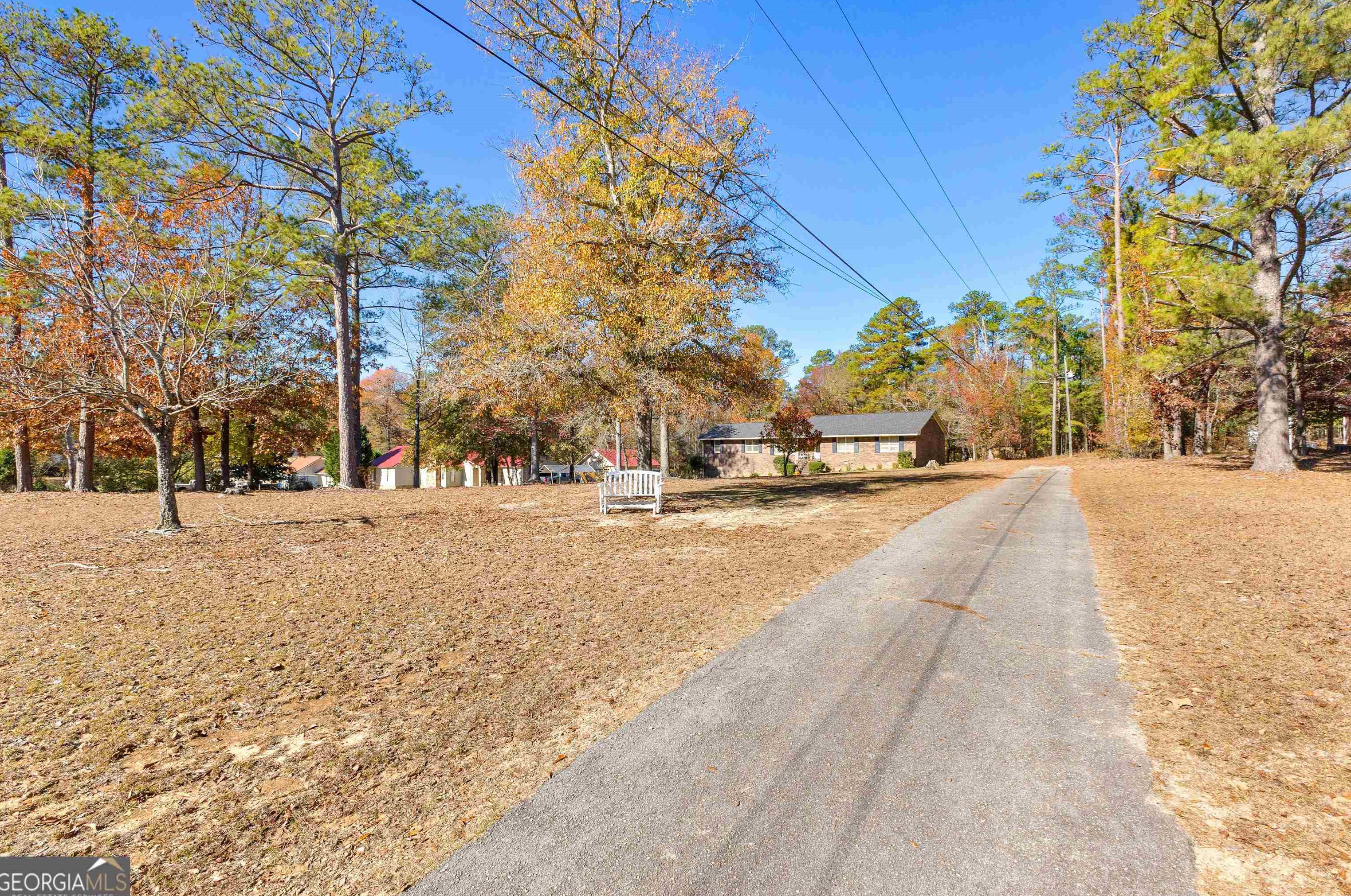 246 Rebel Dr, Macon GA  31211-7134 exterior