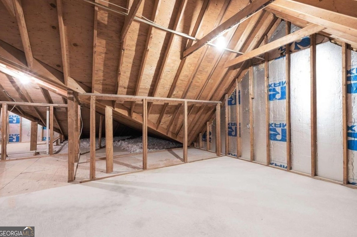 10 Downshire Cir, Decatur GA  30033-1419 exterior