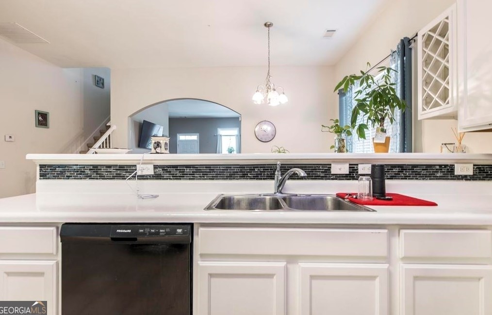 756 Ivy Brook Way, Macon GA  31210-5528 exterior