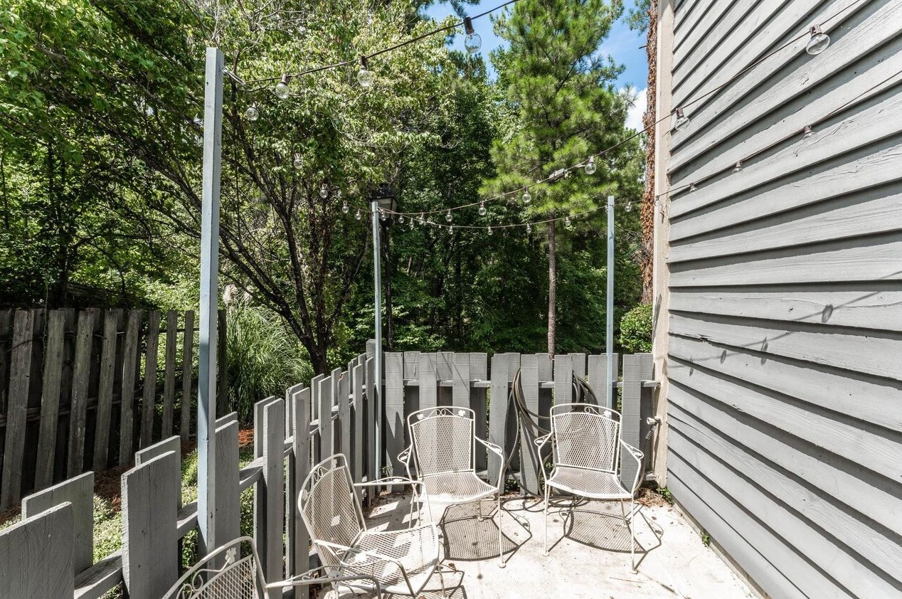 122 River Pointe Dr, Macon GA  31211-6341 exterior