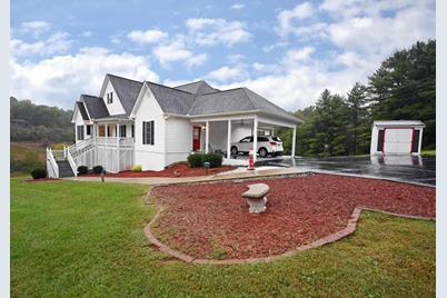 6353 Springwood Trail #1B - Photo 1