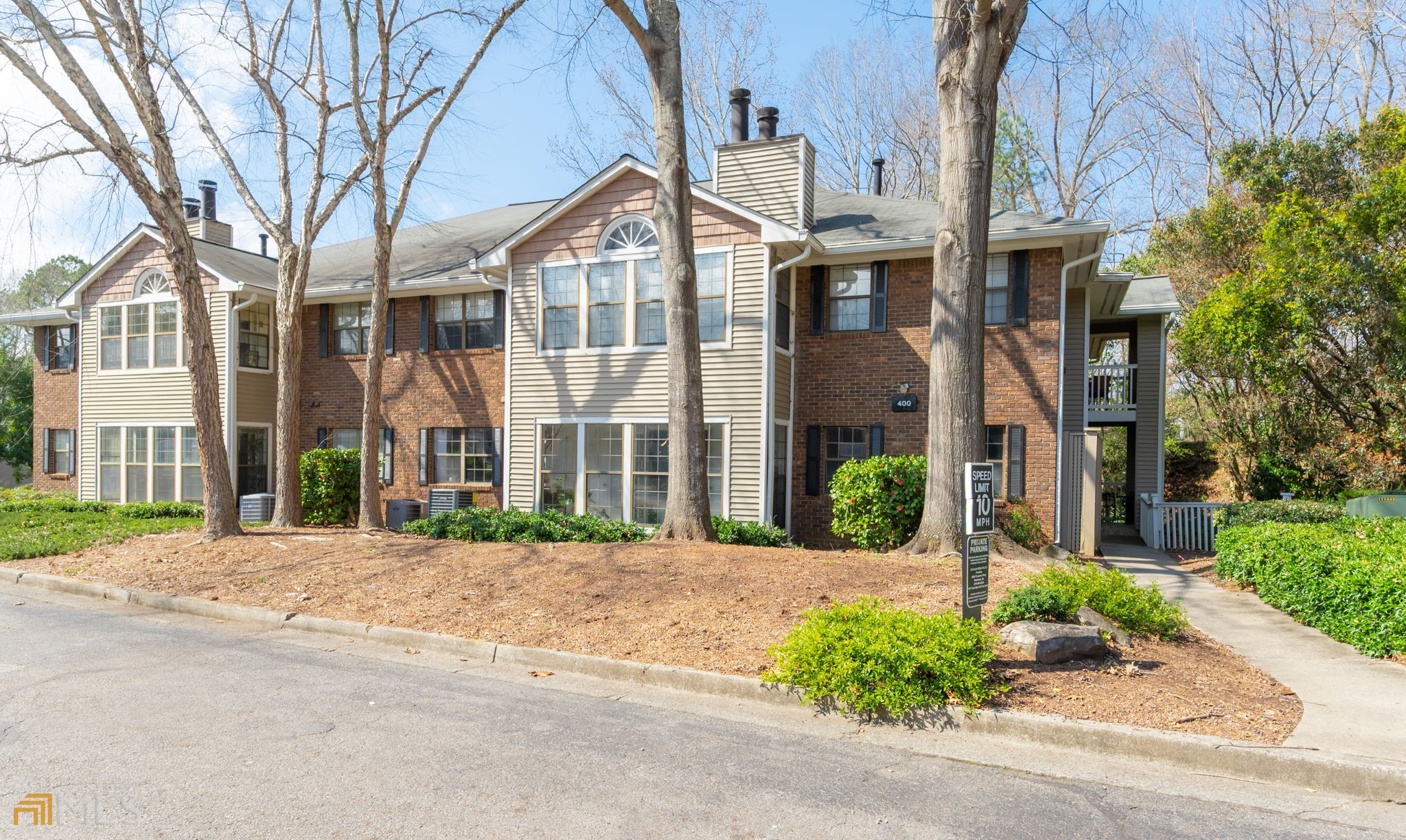 410 Barrington Hills Dr, Atlanta, GA 30350 - MLS 10042326 - Coldwell Banker