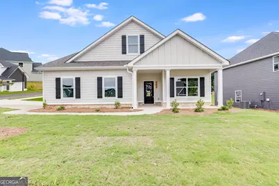 100 Cresthaven Drive, Carrollton, GA 30117 - Photo 1