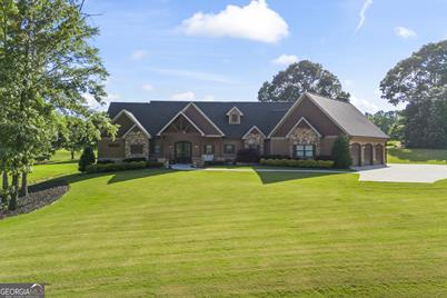 189 Hammers Glen Dr, Homer, GA 30547 - MLS 10300967 - Coldwell Banker