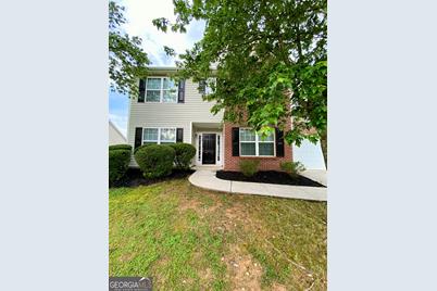 210 Franklin Street, Braselton, GA 30517 - Photo 1