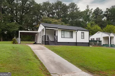 264 Chenault Place W, Atlanta, GA 30314 - Photo 1