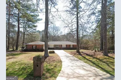 10219 N Dinah Circle, Covington, GA 30014 - Photo 1