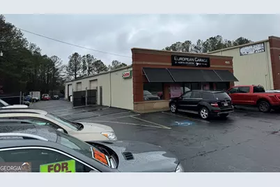 4665 Canton Road, Marietta, GA 30066 - Photo 1