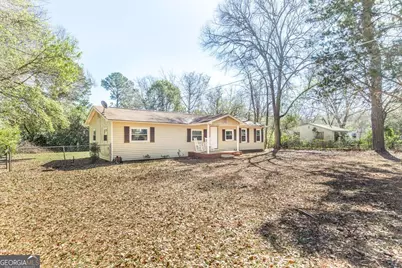 204 Elizabeth Drive, Centerville, GA 31028 - Photo 1