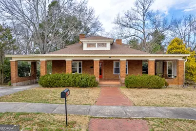 490 College Street, Royston, GA 30662 - Photo 1