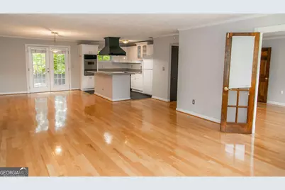 115 Biscayne Drive #C2, Atlanta, GA 30309 - Photo 1