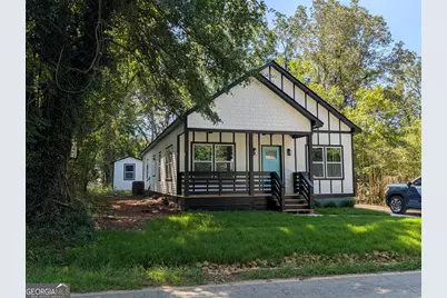 128 College Drive, Barnesville, GA 30204 - Photo 1