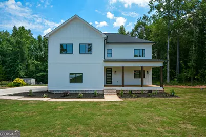 105 Lake Chase Drive S, Griffin, GA 30224 - Photo 1