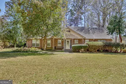110 Sycamore Bend, Fayetteville, GA 30214 - Photo 1