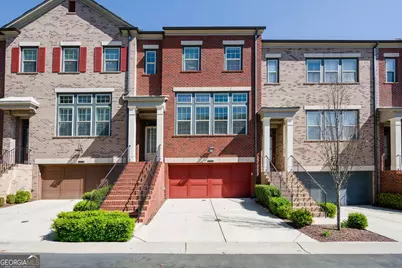 1096 Holly Avenue, Dunwoody, GA 30338 - Photo 1