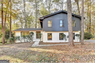 2887 Hickory Lane, Snellville, GA 30078 - Photo 1