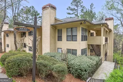 810 Lismore SE #10, Smyrna, GA 30080 - Photo 1