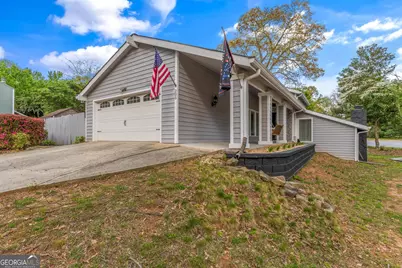 205 Raintree Bend, Peachtree City, GA 30269 - Photo 1