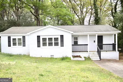 111 N Irwin Street, Milledgeville, GA 31061 - Photo 1