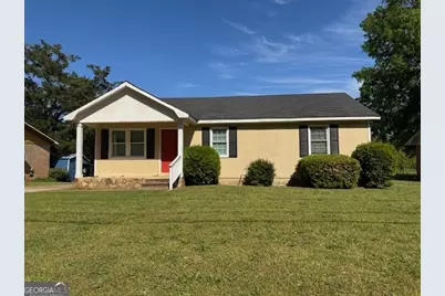 448 Vienna Circle, Fort Valley, GA 31030 - Photo 1