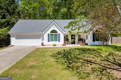 401 Arrowhatchee Drive, Winder, GA 30680 - Photo 1