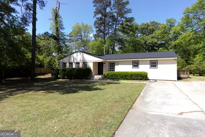 102 Stanley Terrace, Warner Robins, GA 31088 - Photo 1