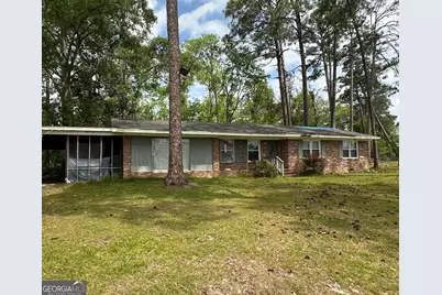 410 Lakewood Drive, Swainsboro, GA 30401 - Photo 1