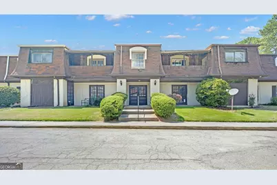 93 Rue Fontaine, Lithonia, GA 30038 - Photo 1