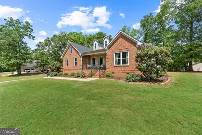 104 Old Oak Drive, Forsyth, GA 31029 - Photo 1