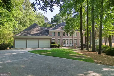 181 Sentinel Place NE, Marietta, GA 30067 - Photo 1
