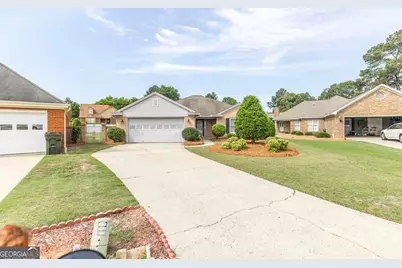 111 Arbour Court, Warner Robins, GA 31088 - Photo 1