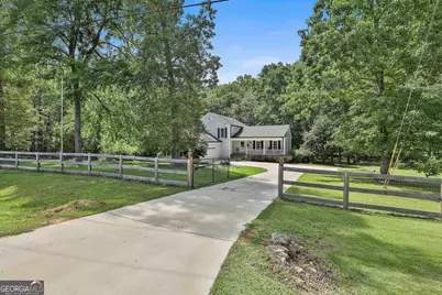 109 Cannon Road, Sharpsburg, GA 30277 - Photo 1