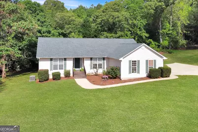 142 Margaret Way, Hogansville, GA 30230 - Photo 1