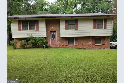 1369 King Arthur Drive, Macon, GA 31220 - Photo 1