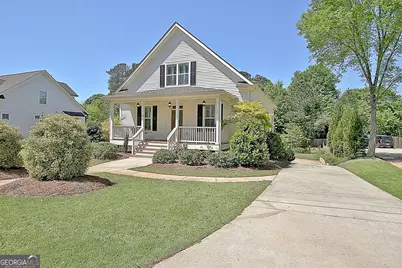 46 Horseshoe Bend Way, Senoia, GA 30276 - Photo 1