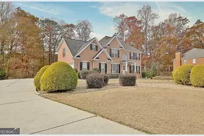 355 Woodbyne Drive, Fayetteville, GA 30214 - Photo 1