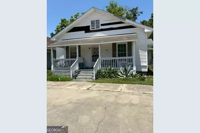 174 S Brunswick Street, Jesup, GA 31546 - Photo 1