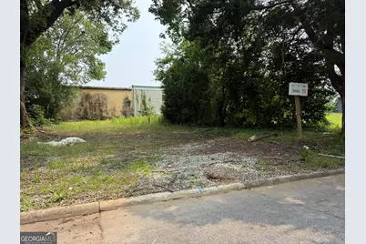 218 W Central Avenue, Griffin, GA 30223 - Photo 1