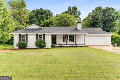 4715 Countryside Drive, Flowery Branch, GA 30542 - Photo 1