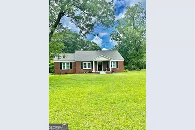 124 Greenwood Street, Milner, GA 30257 - Photo 1