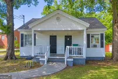 114/116 Carey Street, Elberton, GA 30635 - Photo 1